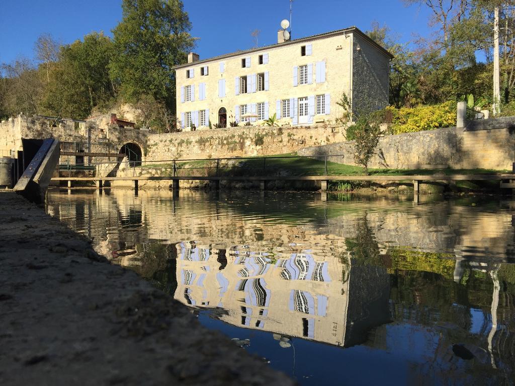 Moulin De Bapaumes Panzió Nérac Kültér fotó